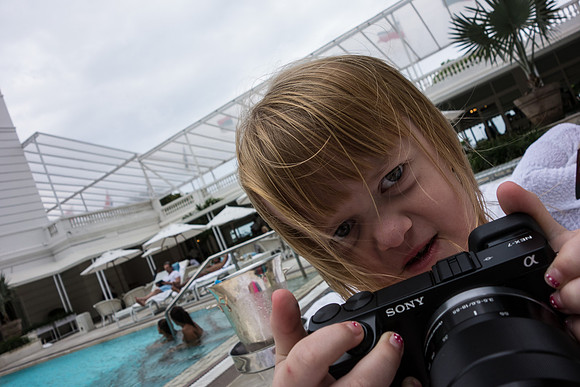 2012_02_11-00217-RX100
